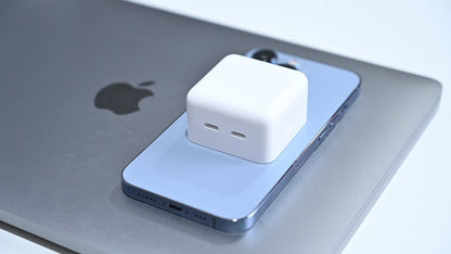 Apple 35W Dual USB-C Port Compact Power Adapter